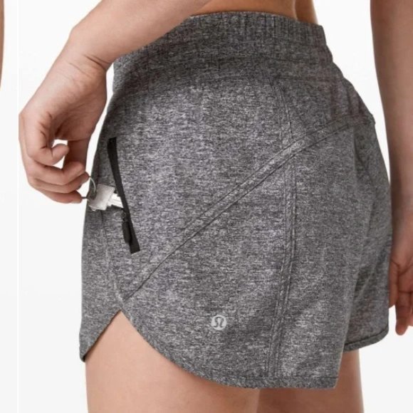 Lululemon Tracker Short V *4" Heather Lux Multi Black size 4 - Picture 3 of 9